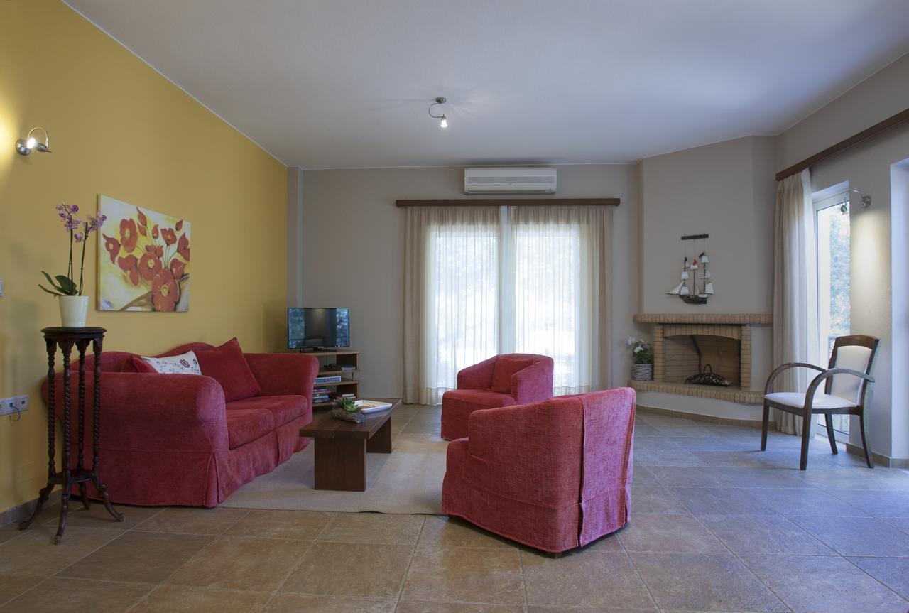 Istron Maisonettes With Private Pool Экстерьер фото